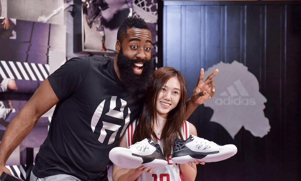 九游-巴黎圣日耳曼引发争议！，哈登官方宣布战术调整新规再创辉煌时刻的简单介绍